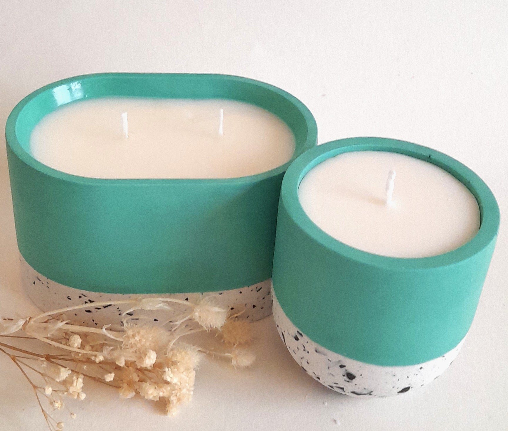 Scented Candles - Eco Luxe Hand Poured Invigorating Candle